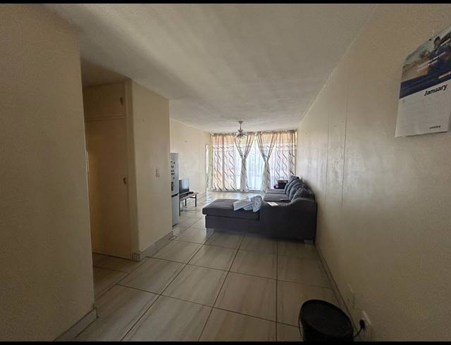 2 BEDROOM APARTMENT FOR SALE IN ARCADIA
